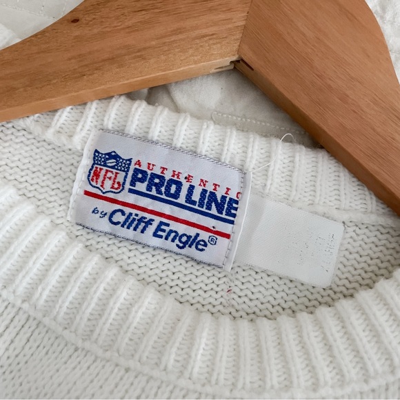 SOLD Vintage 1980s Cliff Engle Detroit Lions Sweater - Picture 3 of 4